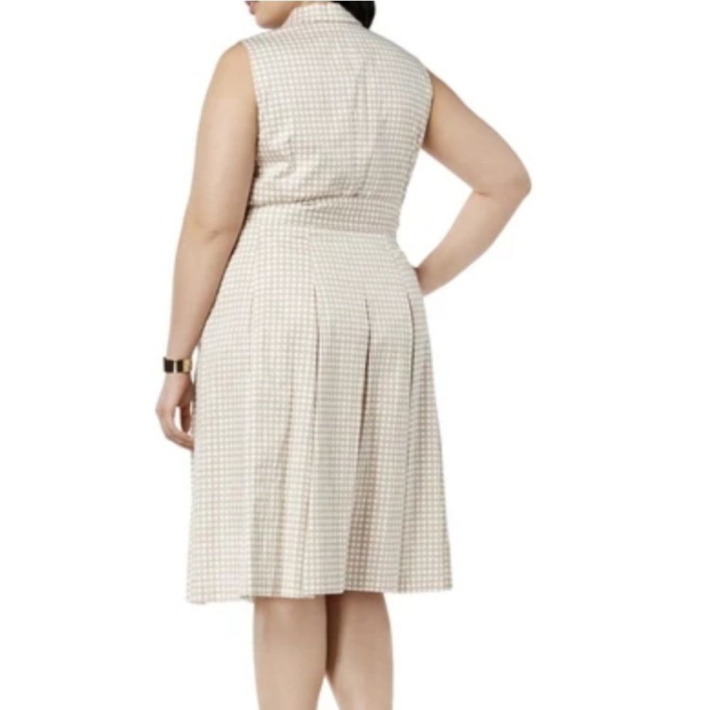 Anne Klein Plus Polka Dot V-Neck Midi Dress 24W - Picture 3 of 10